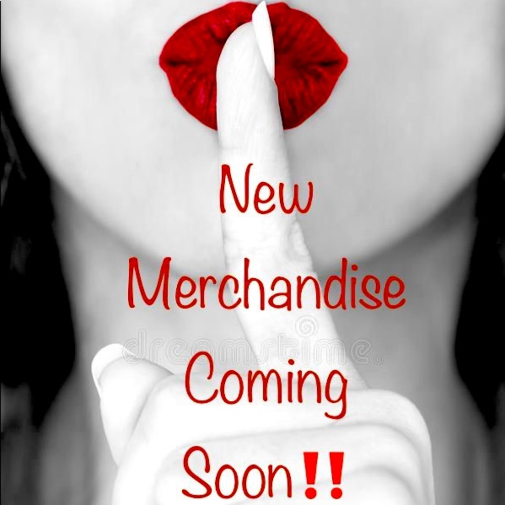 New with tags designer purses are arriving soon!